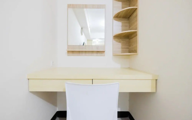 Simple Furnished Studio 19 Avenue Apartment