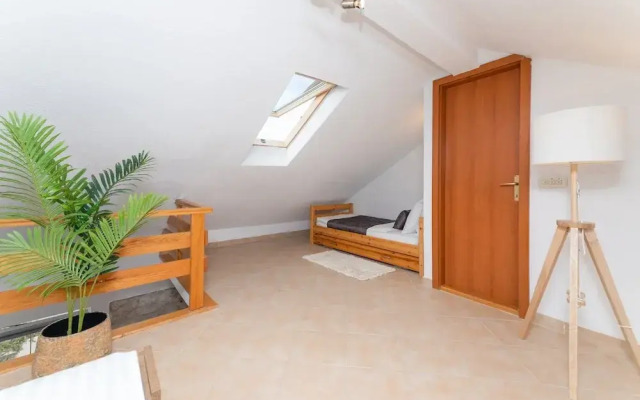 Apartments Tino