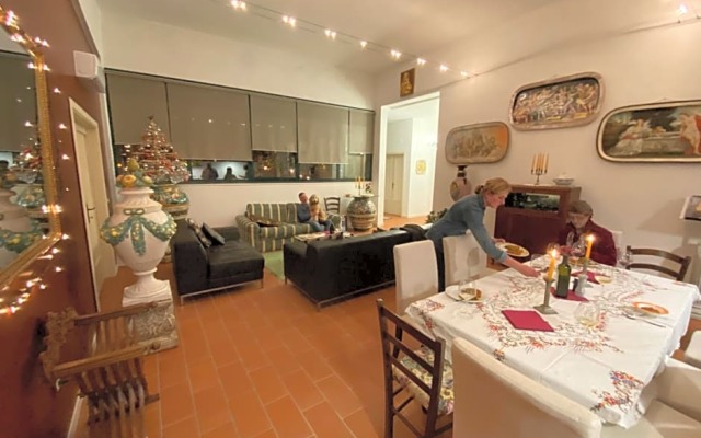 Lenzi’s Bottega and Gallery Suites