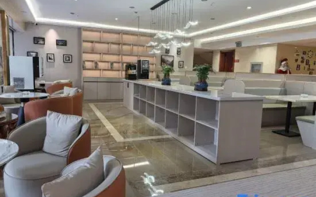 Yunzhixing Hotel (Kunming Airport)