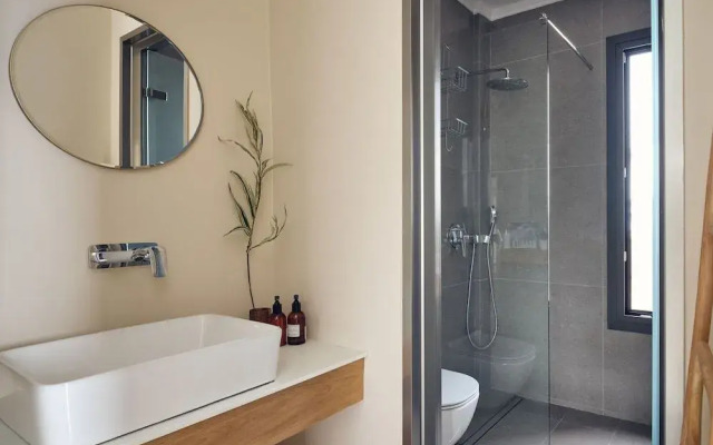 Thea lux natur villa