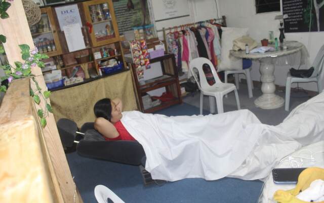 Maraño's Hometel