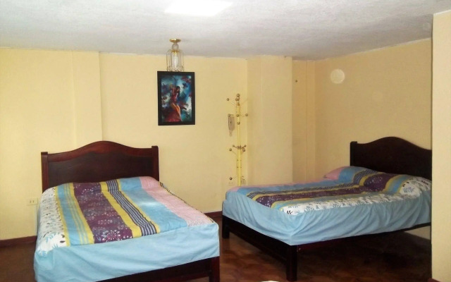 Marilu Blue Hostal