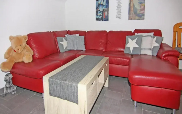 Wohnung in Wenkendorf mit Garten