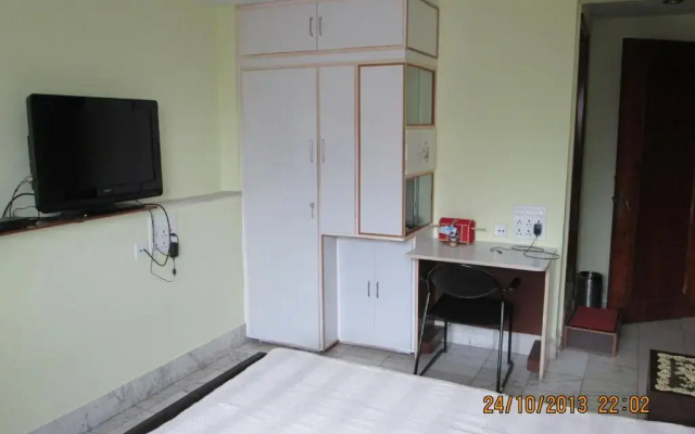 Service Apartments, Park Street, Calcutta