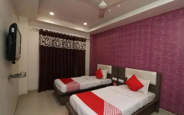 Hotel G C Regency