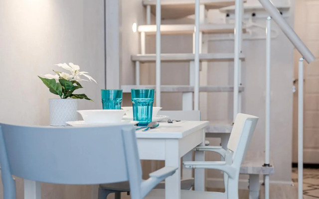 ElenaSweetHome duplex apartments near Moscow shopping center and Sadovod
