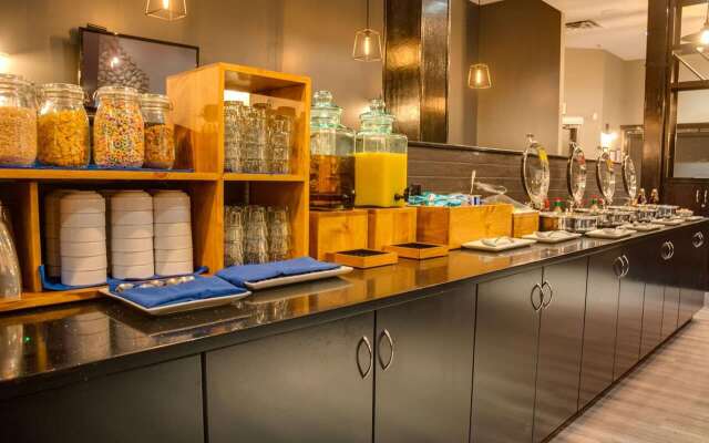 Peavine Inn And Suites High Prairie