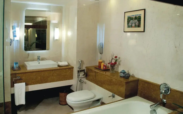Avari Lahore