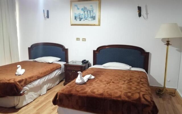 Mayorca Hotel