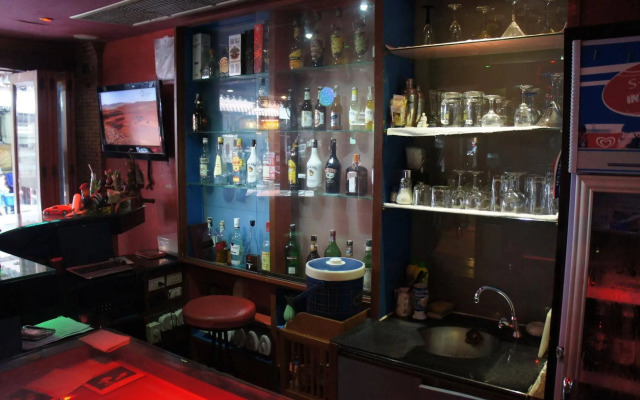 Max Residence
