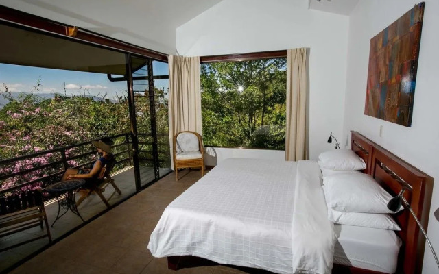 Pura Vida Retreat & Spa