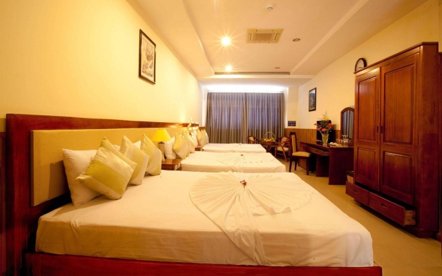 Nhat Thanh Hotel – Guest Rooms – Nha Trang