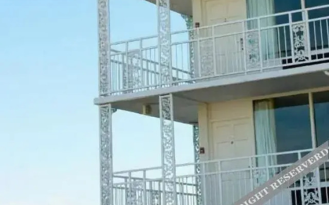 Surf Club Hotel