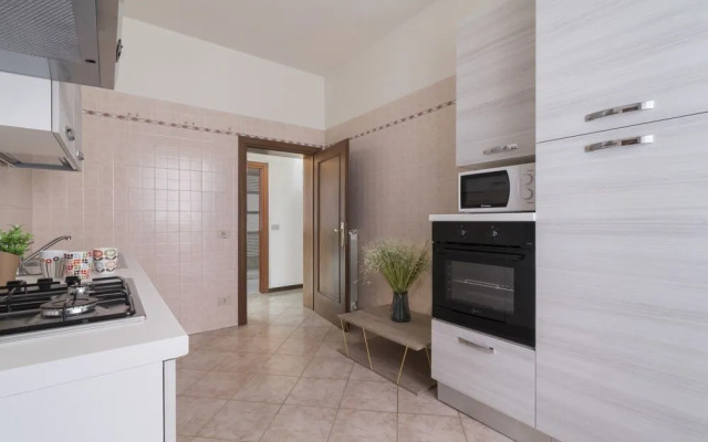 Santi Apostoli Venice Apartment