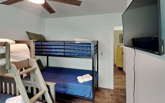 Red115 - Living the Beach Life