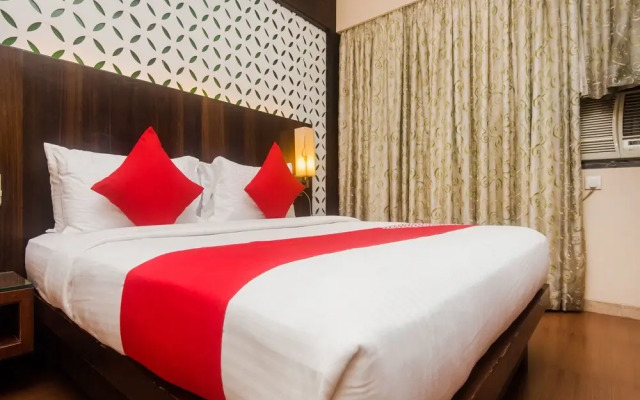 OYO 18449 Vinamra Residency