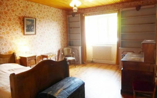 Gite Allègre, 5 pièces, 6 personnes - FR-1-582-133