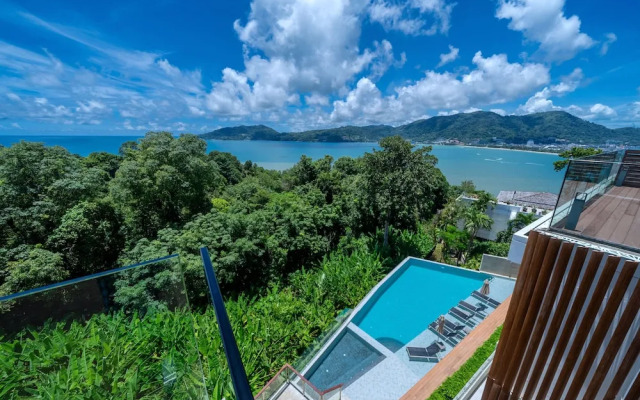 SeaView 3BR Apartment 812 in BluePoint