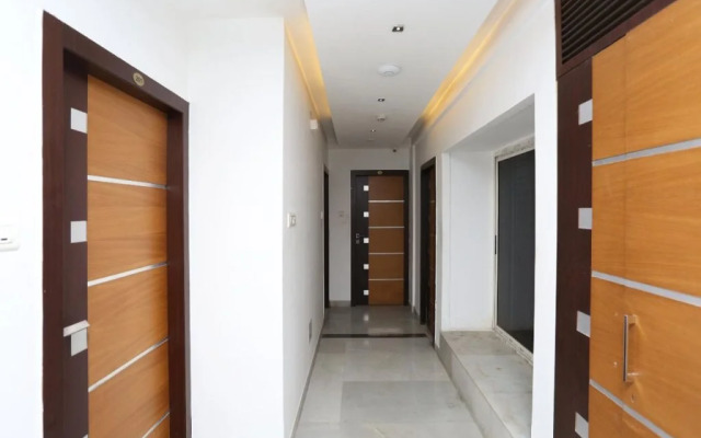 Hotel Myra By OYO Rooms