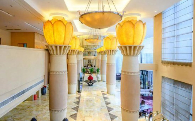 Rose Plaza Hotel