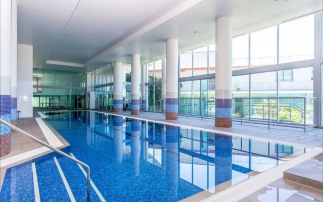 Beautiful 1 Bedroom Gold Coast Retreat With Free Parking
