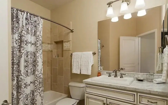 Dynamite By Signature Vacation Rentals