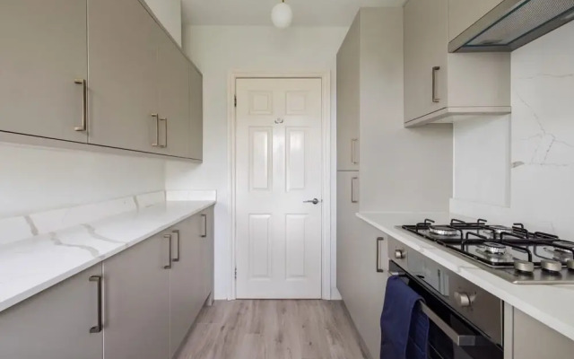 The St Johns Wood Classic - Snazzy 2bdr Flat