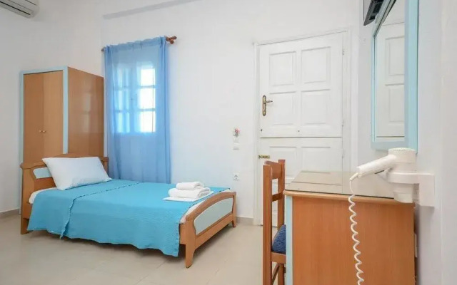 Crystal Naxos 2 Apartments at Mikri Vigla