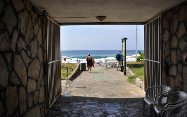 Green Peace Hotel