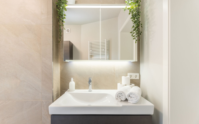 Milan Style Designer 1Br Apartment
