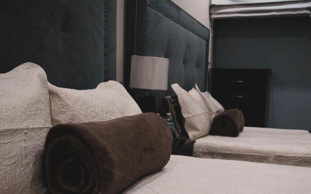 Hotel Casa Blanca & Suites