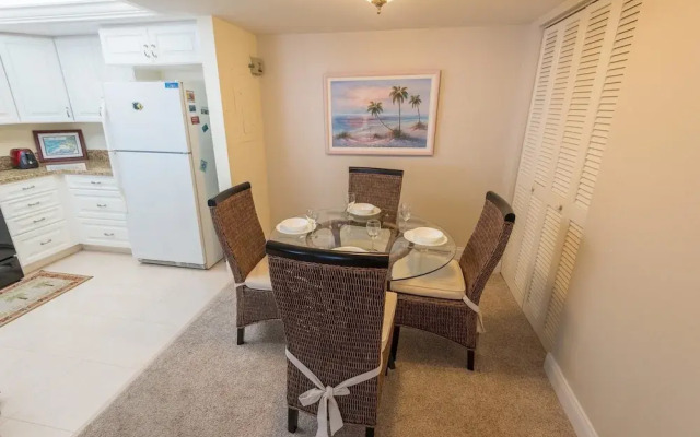 Anna Maria Island Club 20 Apartment 2