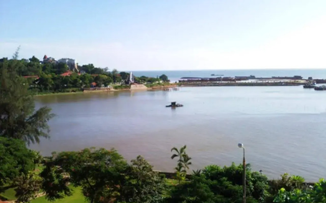 Hon Dau Resort