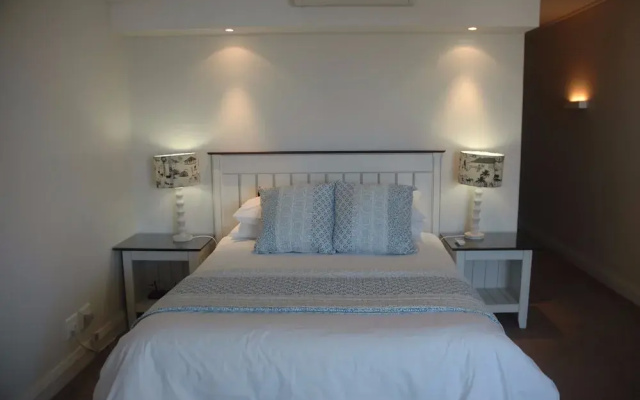 501 Canal Quays