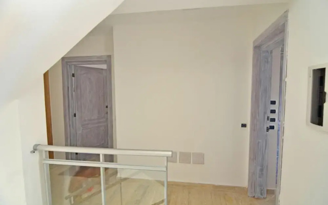 Beach Front Apartment No01