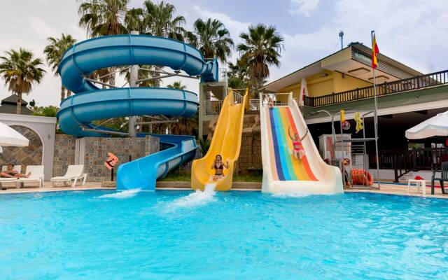 Holiday Garden Resort