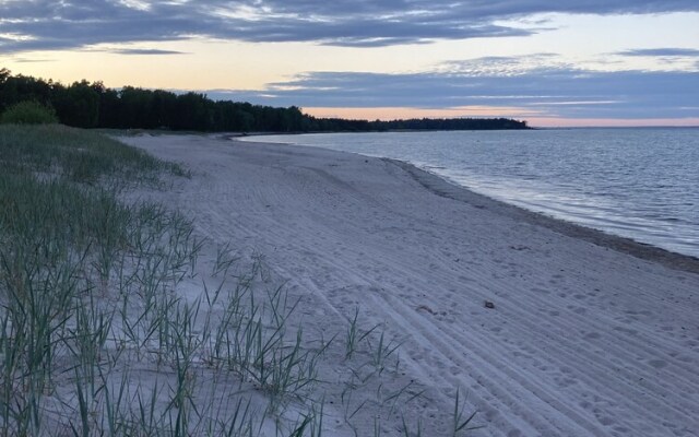 Villa Vitvikena in Gotland, Pool