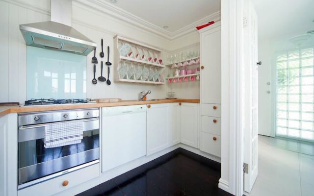 MPT67A Beautifully decorated 1 Bed