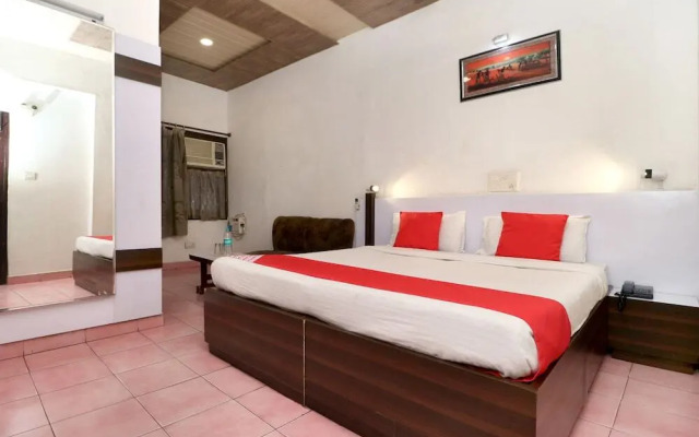 OYO 3625 Hotel Surya