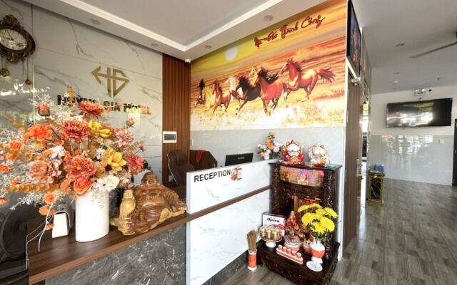 OYO 1193 Huynh Gia Hotel