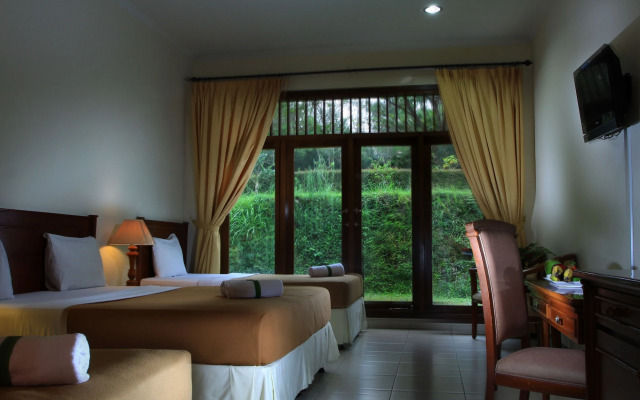 d'Emmerick Salib Putih Hotel Salatiga