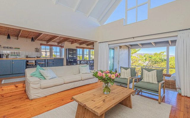 Tern Beach House, Langebaan, 8-sleeper