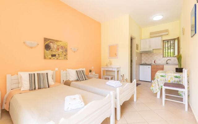 Ipsos Pool Apartments, Villa Maria, Two Bedroom