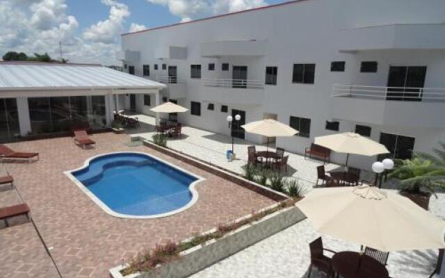 Di Napoli Plaza Hotel