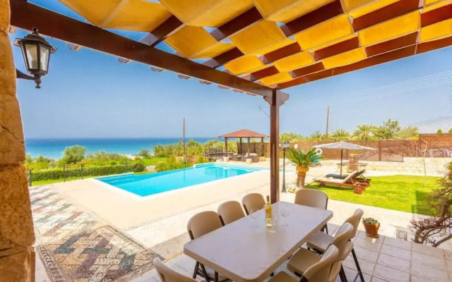 Villa Minoas