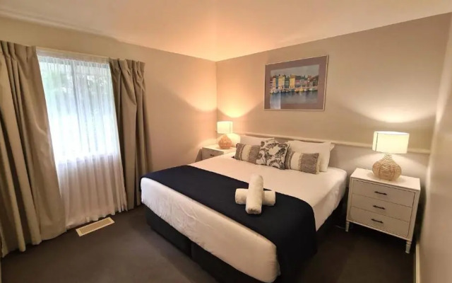 Mercure Lake Macquarie Raffertys Resort