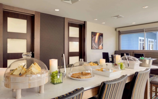 Residence Inn by Marriott Kingston
