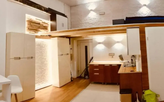 Wiesbaden Mitte, Apartment mit Galerie