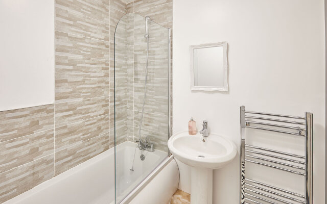 Host Stay Apartment 2 Clarendon